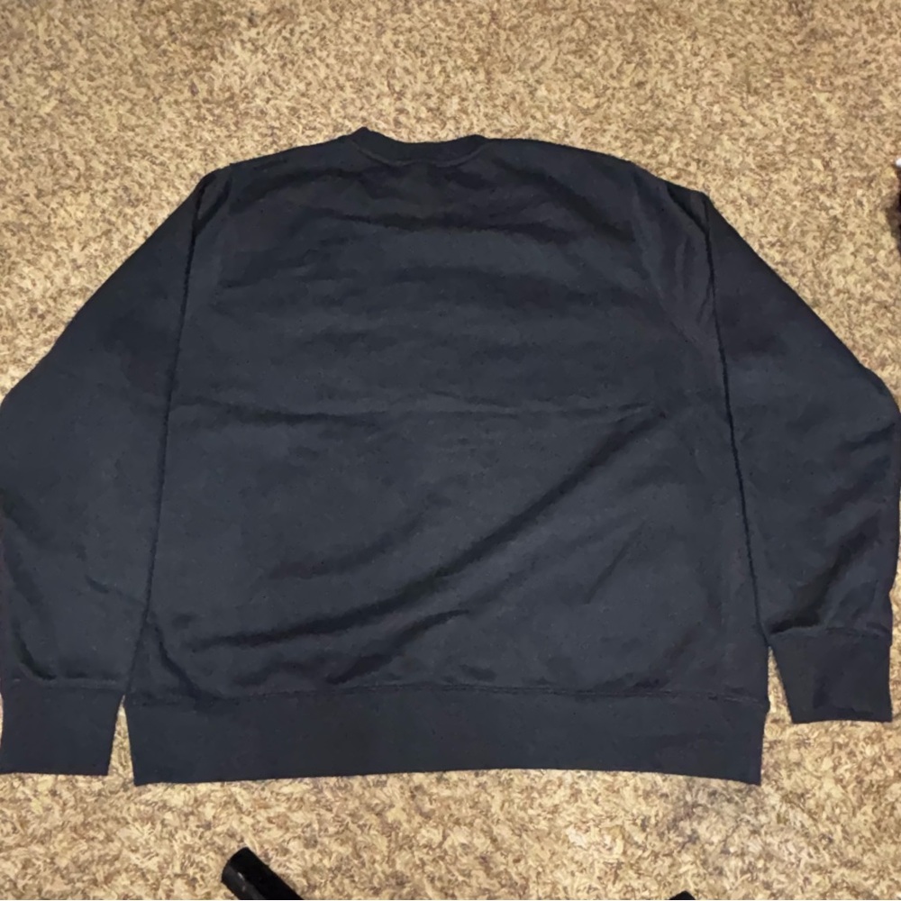Black Nike Crew Neck - Picture 2 of 3